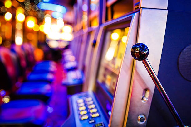 h5 st789 mobile app interface showing sports betting and casino games